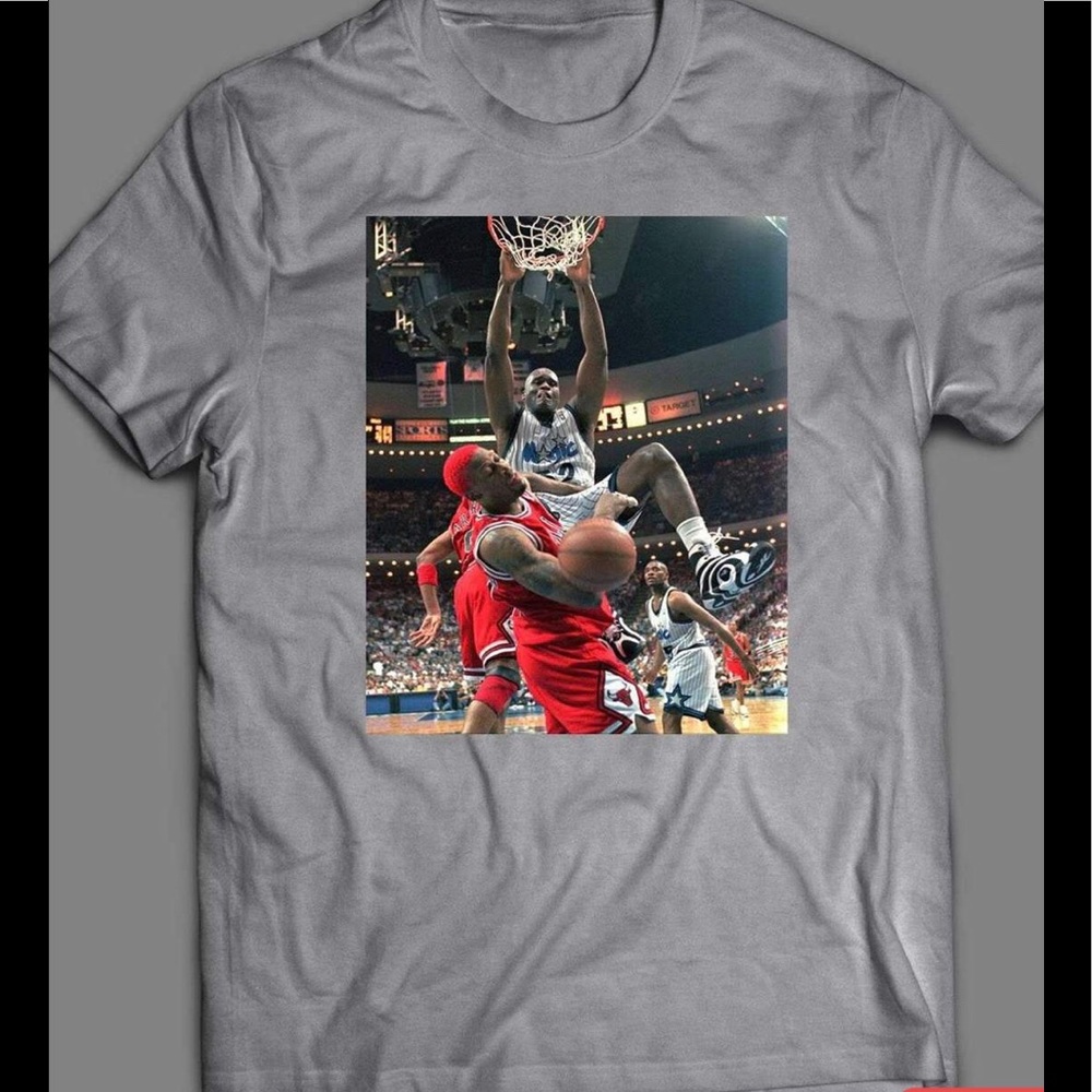 RARE SHAQ DUNK ON RODMAN SUPREME STYLE NEW SHIRT